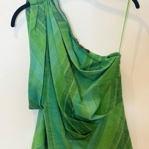 Eva Franco off shoulder plaid and Kelly green top. So flattering! Size: 8